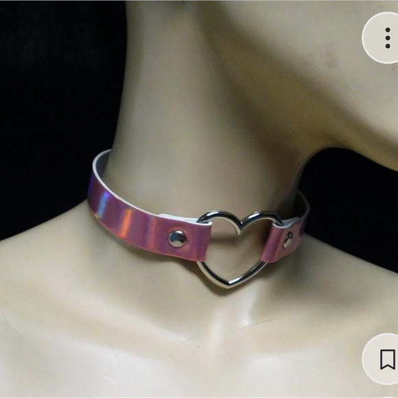 Pink heart choker - Picture 2 of 3